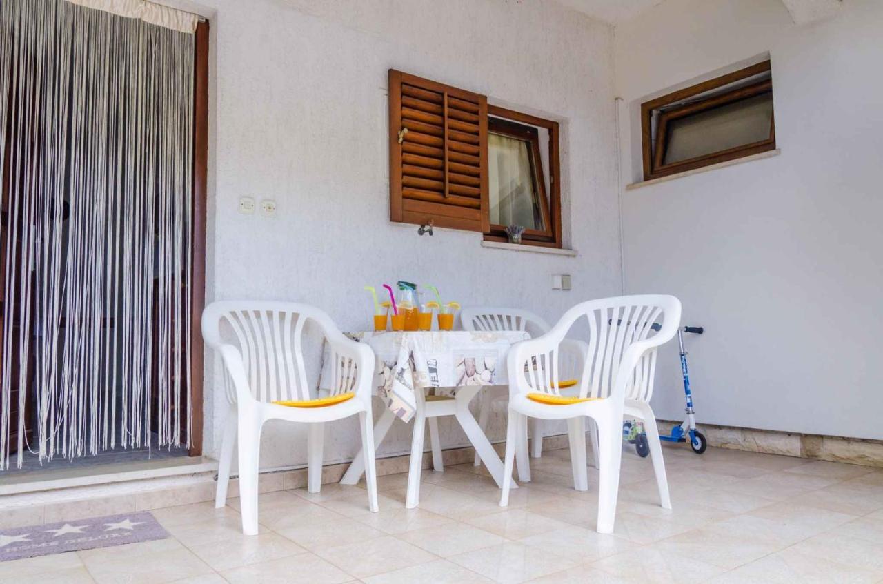 Holiday Home Eufemia-1 By Interhome Pula Exterior foto