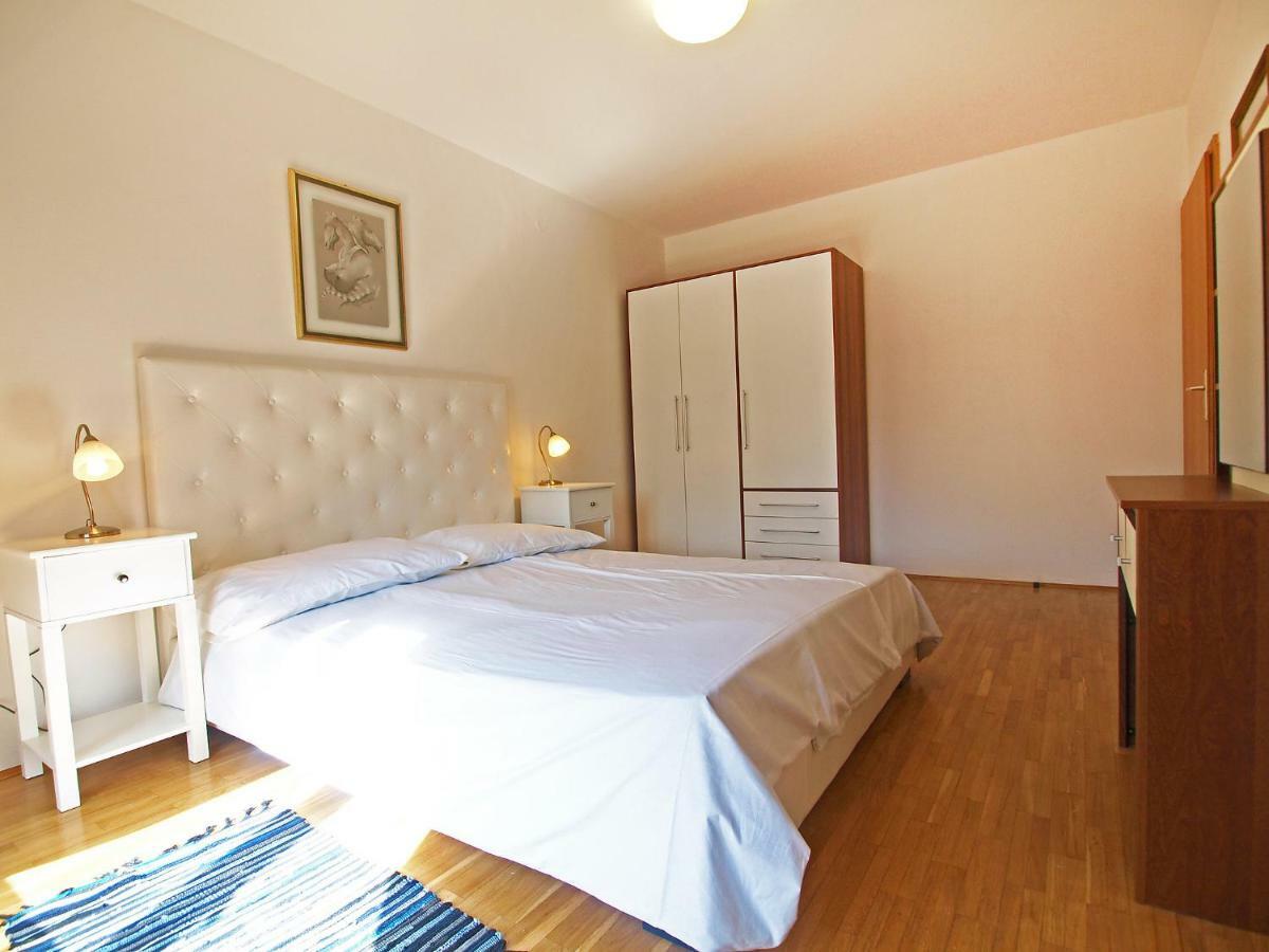 Holiday Home Eufemia-1 By Interhome Pula Exterior foto